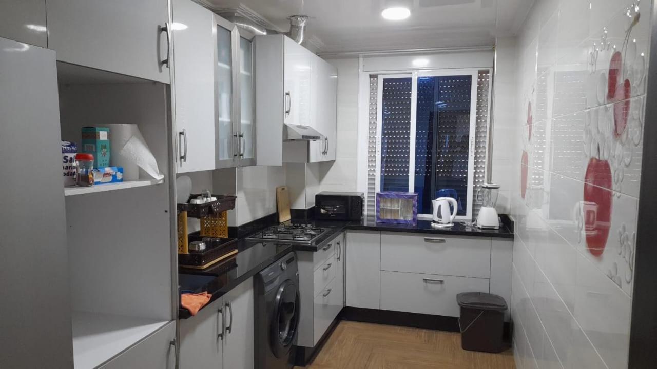 Appartement Nador Wifi Gratuit Clima Mobile Екстериор снимка